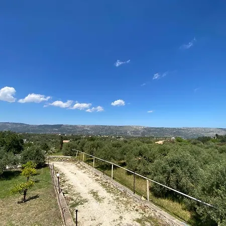 Lati Sicily 1 Πανσιόν Solarino